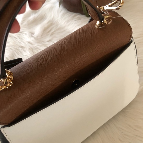 Hp🎁 Beautiful Michael Kors Set ♥️ - Picture 6 of 8